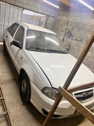 зеркало заднего вида нексия: Daewoo Nexia: 2010 г., 1.5 л, Механика, Седан