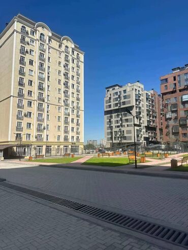 9 мкр квартиры: 1 комната, 37 м², Элитка, 9 этаж, ПСО (под самоотделку)