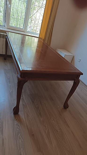 yemək masasi: Klassik üslubda massiv ağacdan yemək/otaq masası. - Material: təbii — 2