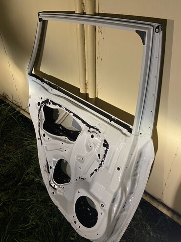 Двери и комплектующие: Задняя левая Subaru, Б/у, Оригинал — 13