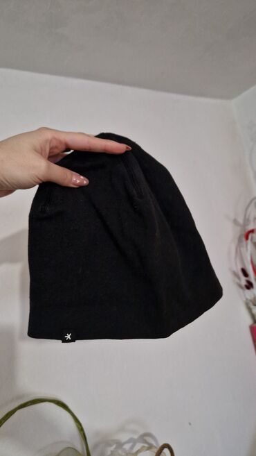 crni kaput zara: Winter cap, color - Black