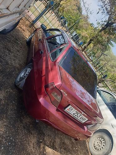 Daewoo Nexia: 2012 г., Седан