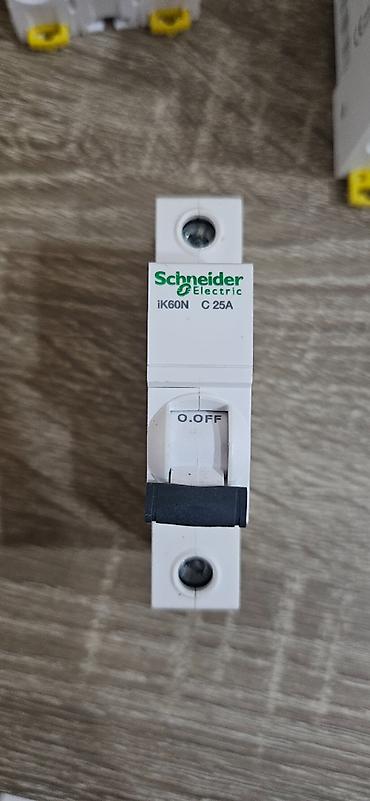 Schneider Electric Elektrik avtomat, 1 faza