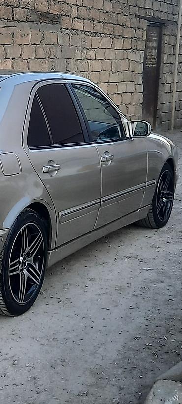 попугайчики купить: Mercedes-Benz E 220: 2.2 л | 2001 г. Седан — 4
