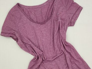 t shirty hummel: Women`s T-shirt, size S (EU 36)