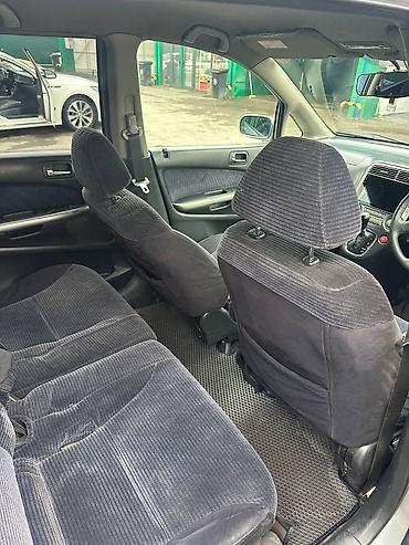 Honda: Honda Stream: 2000 г., 1.7 л, Автомат, Бензин, Минивэн — 5