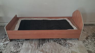 продаю кресло кровать: Односпальная Кровать, Б/у
