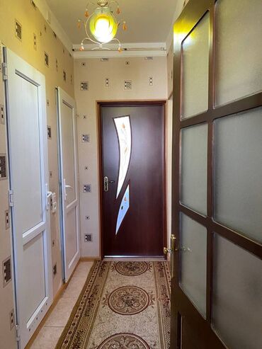 Köhnə tikili: Bakı, Hövsan qəs., 4 otaqlı, Köhnə tikili, 100 kv. m — 12