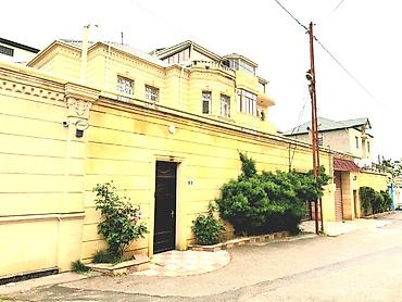 Həyət evləri və villaların satışı: 6-cı mikrorayon 6 otaqlı, 300 kv. m, Orta təmir — 9