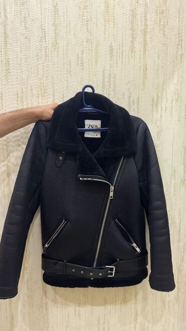 Защитные пленки и стекла: Zara, S (EU 36)