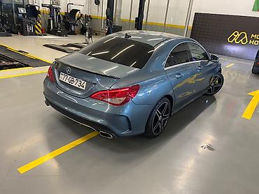 logan 2013: Mercedes-Benz CLA-Class: 2 l | 2013 il Sedan — 4