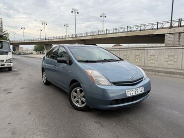 prius satılır: Toyota Prius: 1.5 l | 2008 il Hetçbek