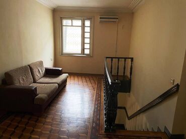 Uzunmüddətli kirayə mənzillər: Rəşid Behbudov küçəsində 5 mərtəbəli binanın 4 cü mərtəbəsi ümumi — 6