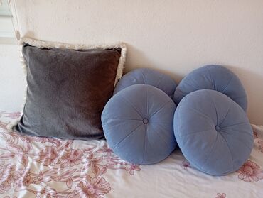 presvlake za tabure: Throw pillow, color - Grey