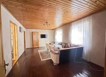 Həyət evləri və villaların satışı: 4 otaqlı, 82 kv. m, Kredit yoxdur, Orta təmir — 6