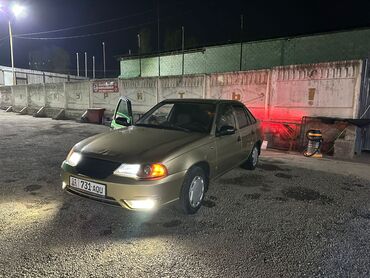 фара на нексию: Daewoo Nexia: 2009 г., 1.5 л, Механика, Бензин, Седан