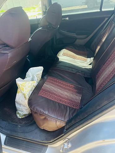 Honda: Honda Accord: 2003 г., 2.4 л, Ручные, Бензин, Седан — 9