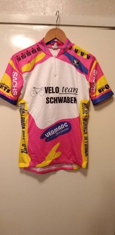 Dodaci za bicikl: Bicikl zenski dres Velo team,vel.M broj 40,ocuvan