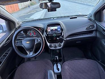 я девушка: Chevrolet Spark: 2016 г., 1 л, Автомат, Бензин, Хэтчбэк — 9