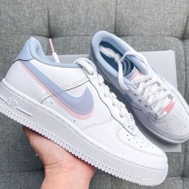 Women's Sneakers and athletic shoes: Nike, Ölçü: 37, rəng - Ağ, Yeni — 2