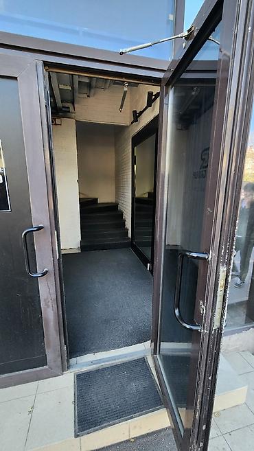 Сдаю Офисный кабинет: 180 м², С ремонтом, С отдельным входом