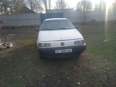 Volkswagen: Volkswagen Passat Variant: 1990 г., 1.8 л, Бензин