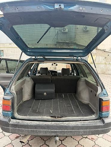 Volkswagen: Volkswagen Passat Variant: 1993 г., 1.8 л, Механика, Бензин, Универсал — 10