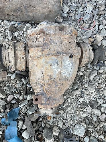 Редуктор 210 кузов м112 полный привод задний редуктор 112 at lalafo.kg Редуктор 210 кузов м112 полный привод задний редуктор 112