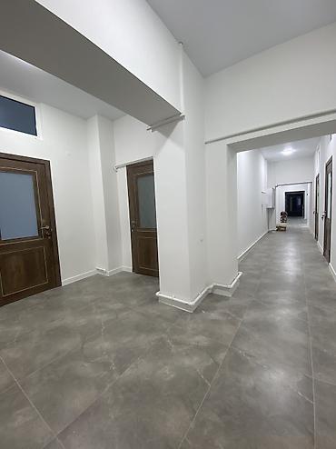 пл: СДАЁТСЯ КОММЕРЧЕСКОЕ ПОМЕЩЕНИЕ — 228 м² ПРЕМИАЛЬНАЯ ЛОКАЦИЯ, БУЛЬВАР — 10
