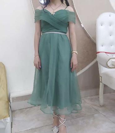zinet: Zərif yaşıl rəngli gecə/libas - Model: çiyinləri açıq, incə nazik — 1