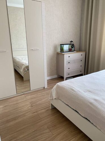 срочно продам квартиру в баку: 3 бөлмө, 68 кв. м, 106-серия, 8 кабат, Евроремонт