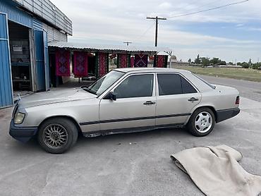 w211 e55 amg kompressor: Mercedes-Benz W124: 1988 г., Механика, Седан — 4