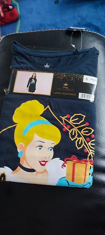 pepco odeca za bebe devojcice: Spavaćica DISNEY PRINCESS 36/38 NOVA SA ETIKETOM
999din
100% pamuk — 4
