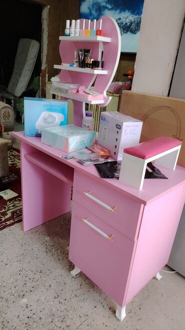 сколько стоит золото в баку: Dirnaq stolu satilir tek dirnaq stolu 180 azn 1aydi alinib