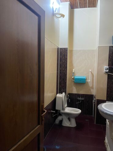 Kommersiya daşınmaz əmlakının satışı: Dədəqorqud 20 Xanımın dükanın yanı İşlək obyektdir, sənədi tam — 8