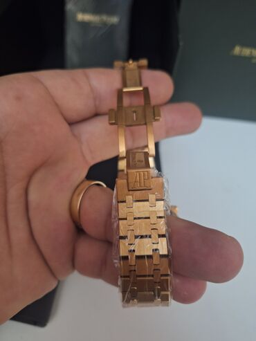 Qol saatları: Salam. Saat tam orjinaldi hediyge alinib birdefde olsun istifade — 5