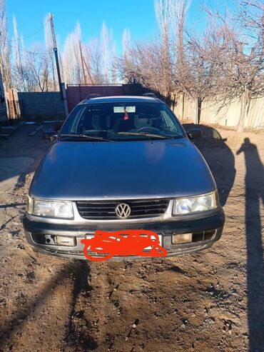 машины 250000: Volkswagen Passat: 1994 г., 1.8 л, Механика, Бензин, Универсал