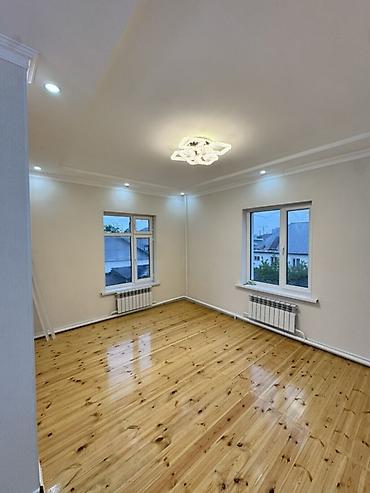 Продажа коттеджей и домов: 🏡 Срочная продажа 2-этажного дома в ж/м Ак-Орго, Бишкек! ✨ 177 м² | 5 — 11