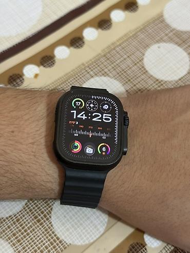 agilli saat: Apple Watch Ultra üslubunda ağıllı saat, 49 mm qara korpus və qara — 1