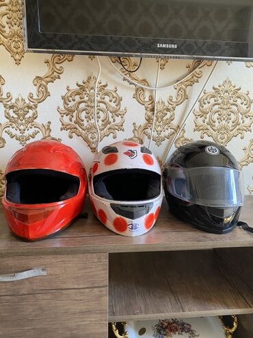 Moto dəbilqələr: 3 ü biryerdə 60 manat(opşi)