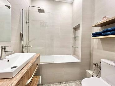 Продажа квартир: 2 комнаты, 70 м², Элитка, 11 этаж, Дизайнерский ремонт — 10