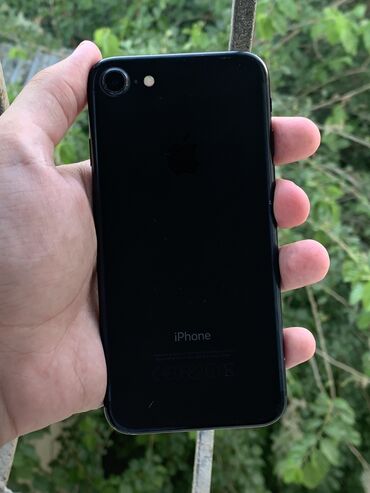 iphone 7 korpus: IPhone 7, 32 GB, Qara, Barmaq izi