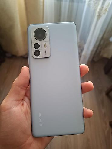 mi 12 pro: Xiaomi 12 Pro, 256 GB, rəng - Mavi, 
 Barmaq izi, Simsiz şarj, Face ID — 2