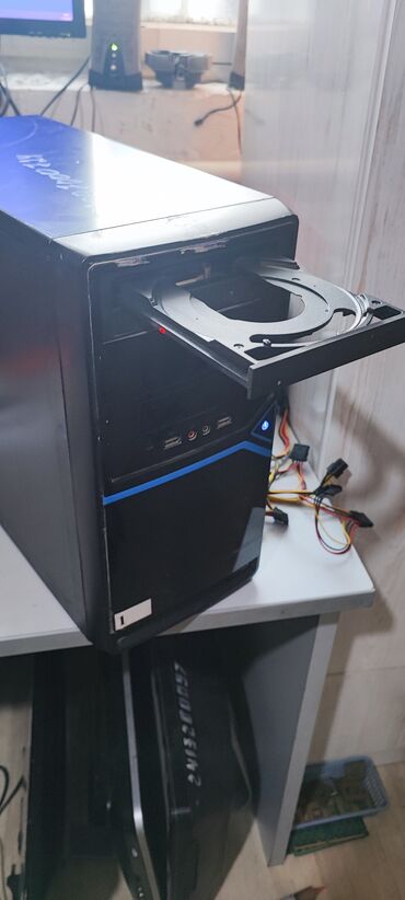 Настольные ПК и рабочие станции: Компьютер, ядер - 2, ОЗУ 4 ГБ, Для несложных задач, Б/у, Intel Core i5, SSD — 3