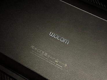 tab s9: Wacom Intuos Pro Medium (M) qrafik planşeti satılır. Məhsul — 6