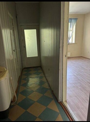 Продажа квартир: 1 комната, 36 м², Индивидуалка, 2 этаж, Старый ремонт