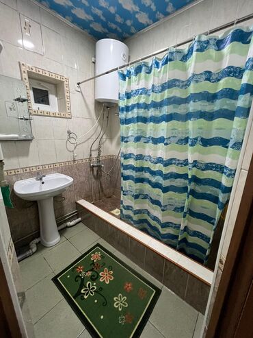 Посуточная аренда квартир: 3 комнаты, Душевая кабина, Постельное белье, Кондиционер — 14