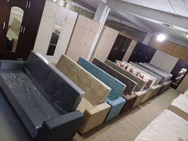 Двуспальные кровати: Двуспальная кровать, Новый, С ящиком для хранения, длина - 2 см — 11