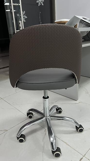 Маникюр: Срочно продаю мебель для салона красоты все новое не использованные у — 10