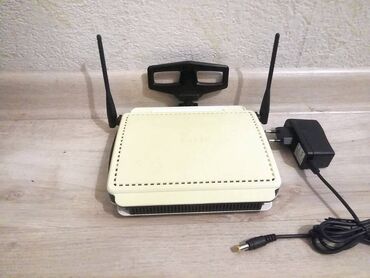 wi fi router: Wi-Fi роутер N300, 4x1Gb LAN, рабочий, в хорошем состоянии
